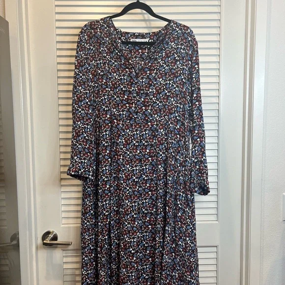 COPY - Zara Floral Button Long Sleeve Midi Swing Dress in Wine Red & Blue Size … - Picture 2 of 6